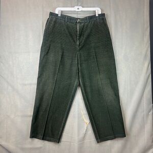 Vintage Haggar Pants Mens 42x29 Green Corduroy Flat Pant Straight Leg Y2K